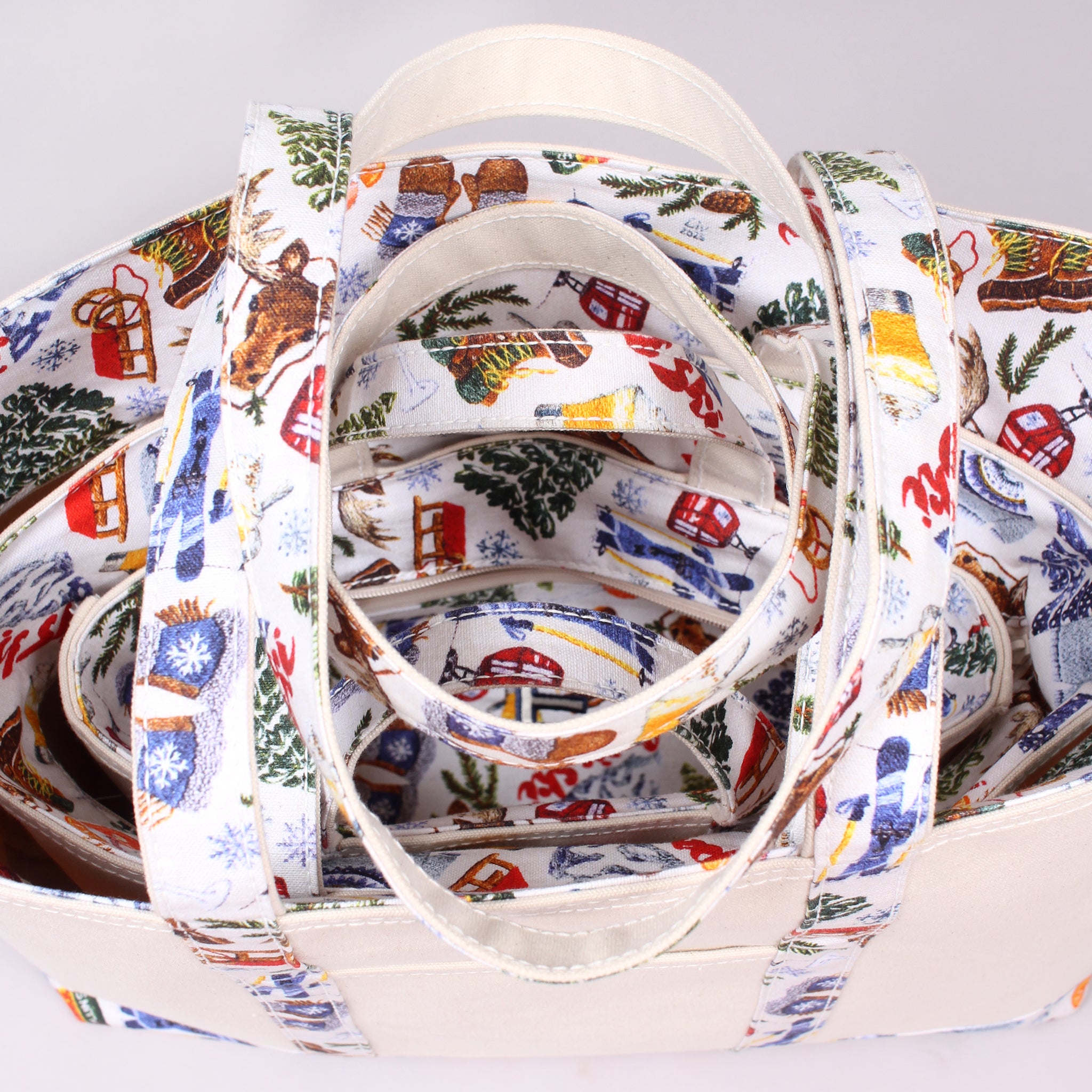 Apres Ski tote bag - stack