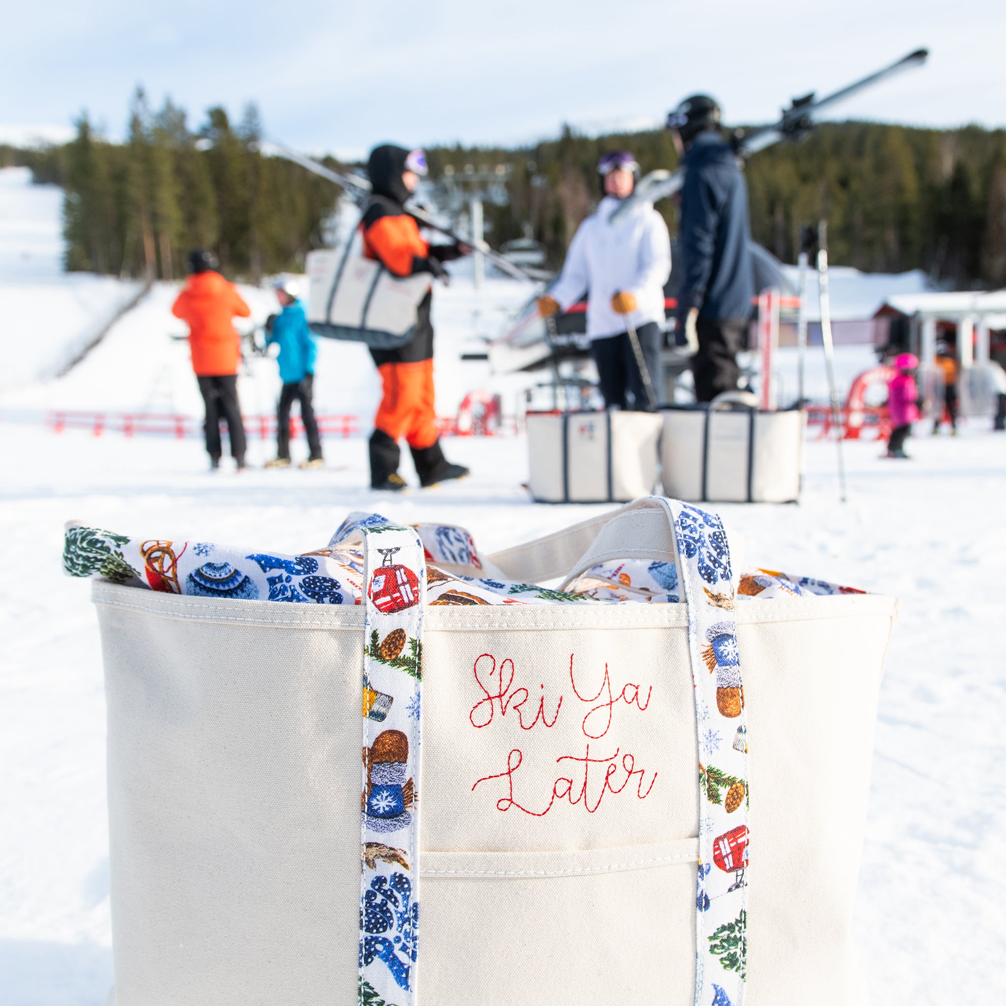 Apres Ski tote bag