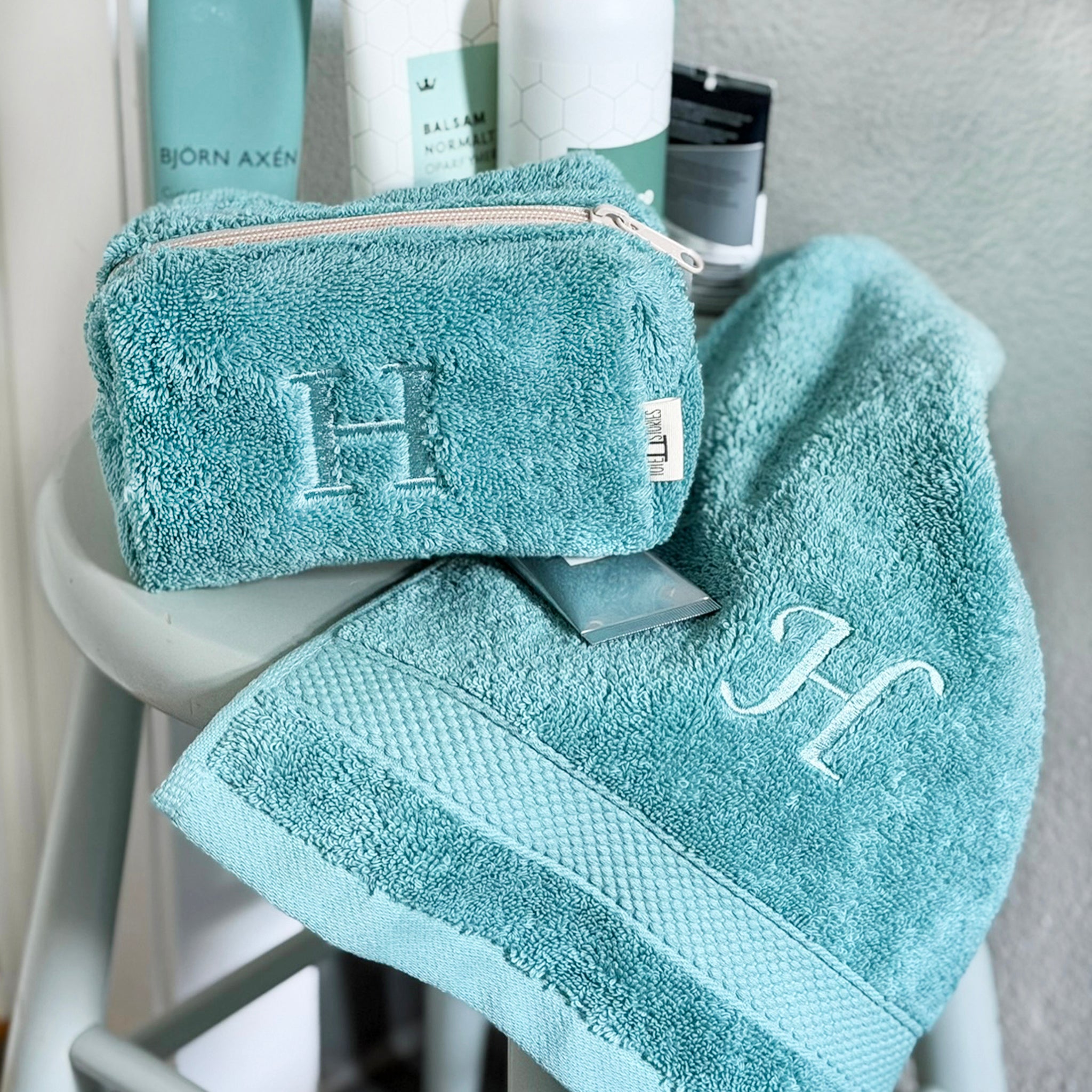 Makeup Bag - Bath Towel Andaman Aqua