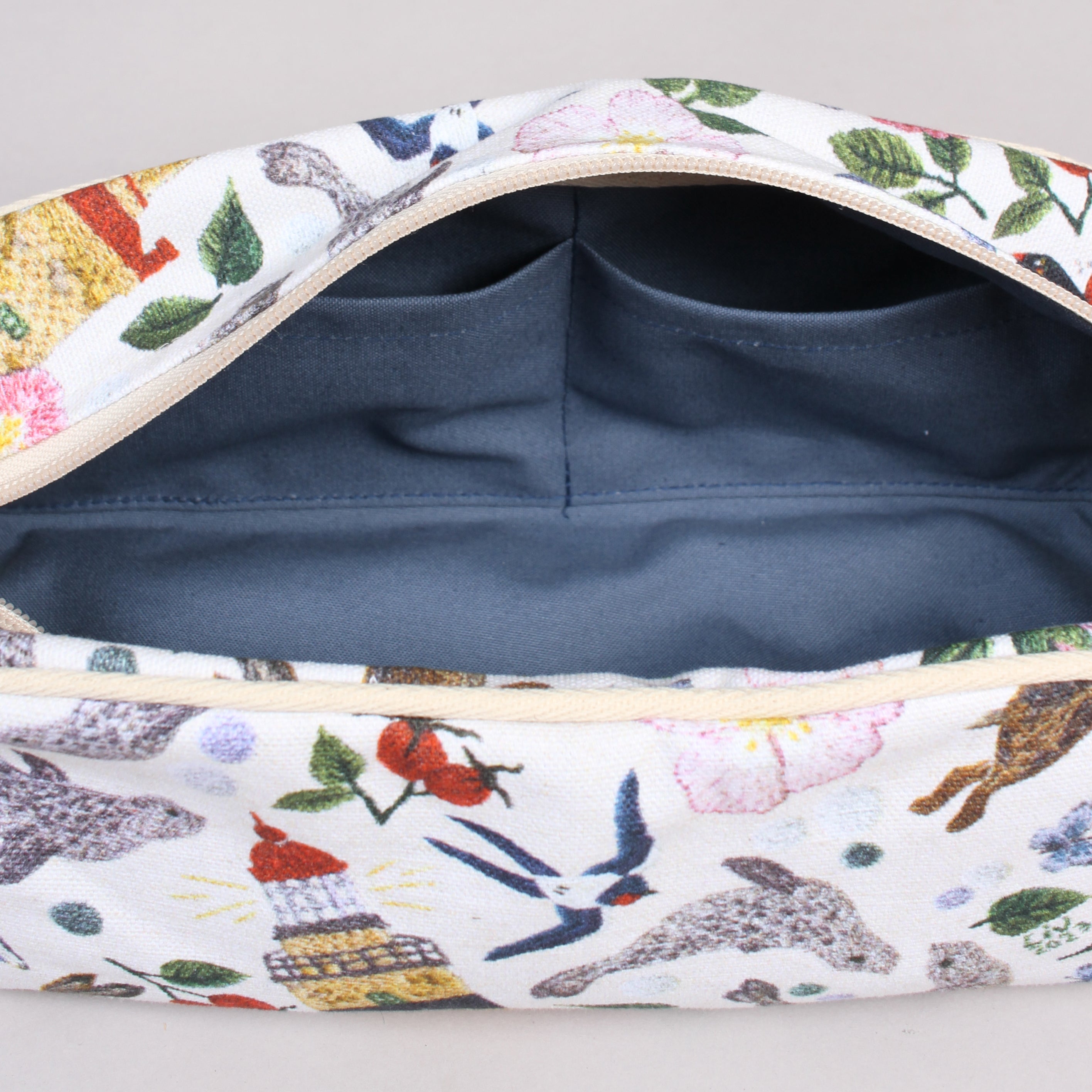 Toiletry bag - Näset