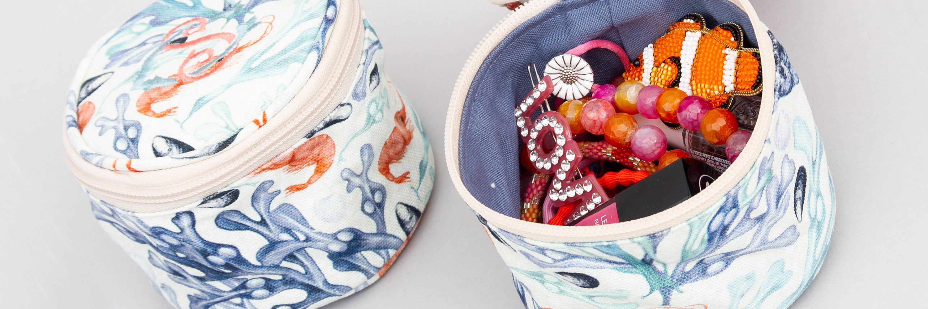 ROUND POUCH