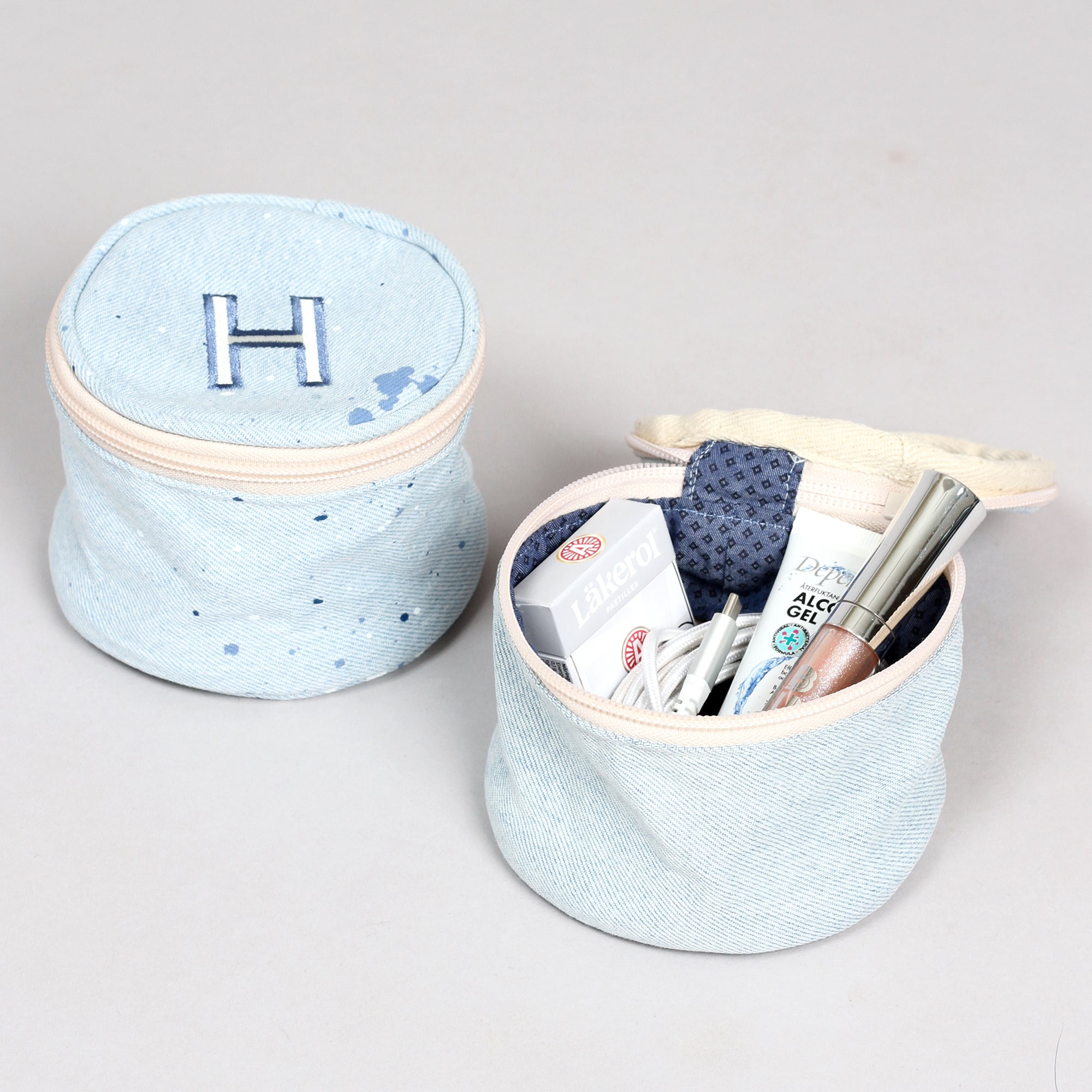 Round Pouch - Denim Light Indigo