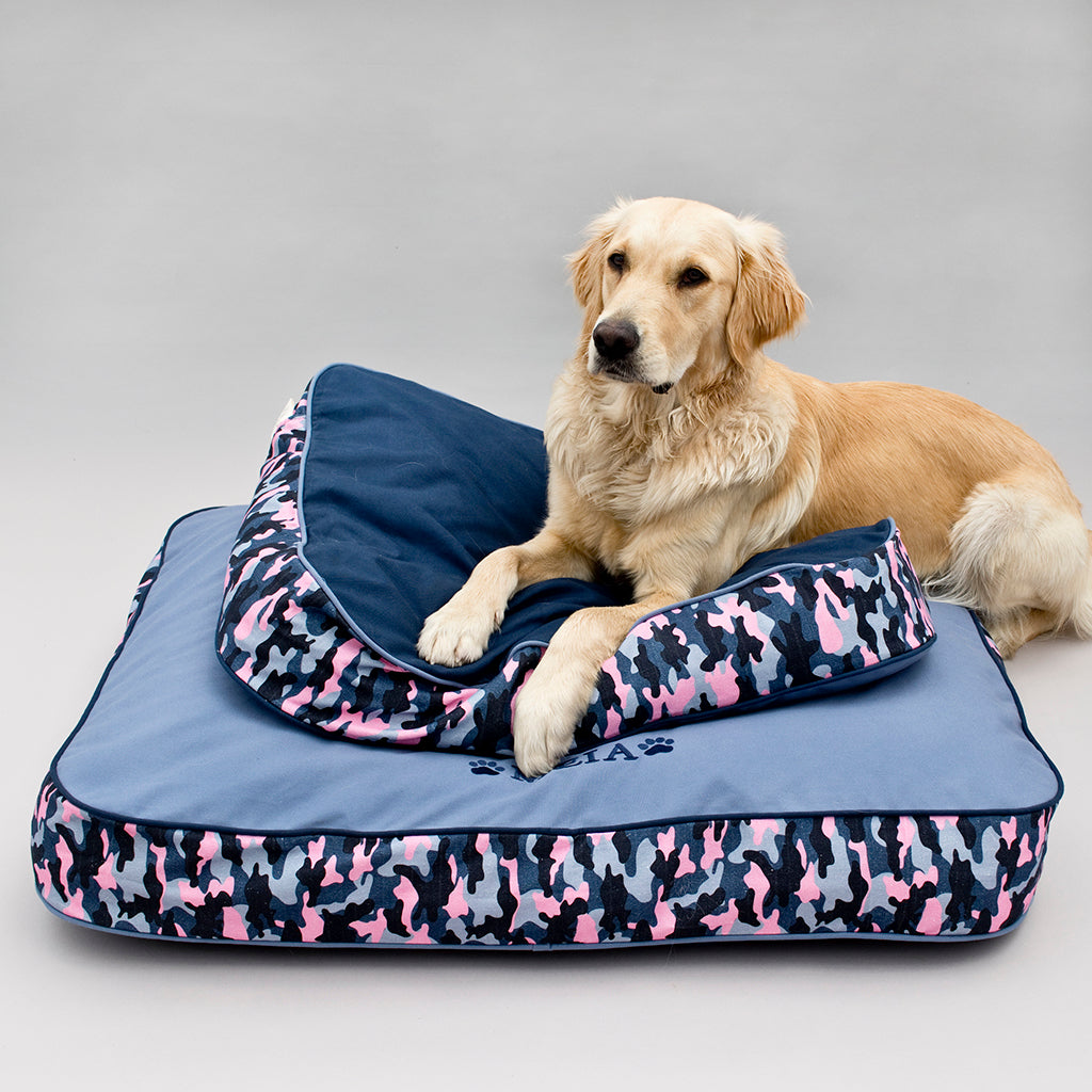 Dog Bed - Camo Falsterbo Sky - Model