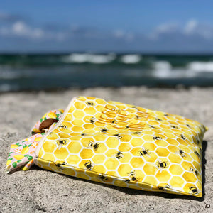 Beach Pouch - Bee Lisbon Yellow